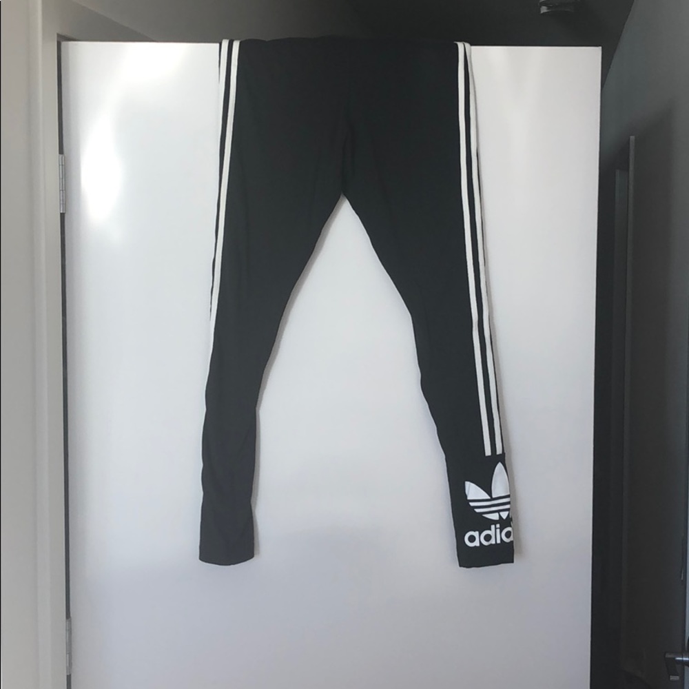 Adidas leggings